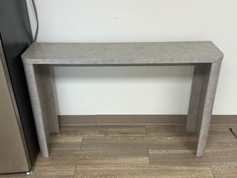 Entryway table