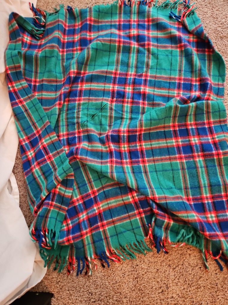 Vintage Plaid Fringed Blanket/Poncho