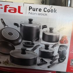 T-Fal 18 Piece Nonstick Set