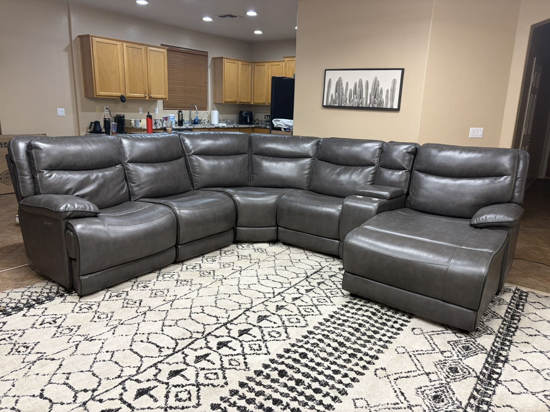 Like New 6pc Grey Power Reclining Leather Sectional