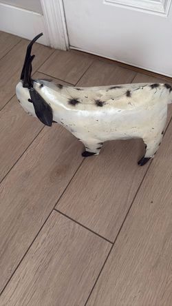 Rustic Metal Goat Figurine Farmhouse Decor