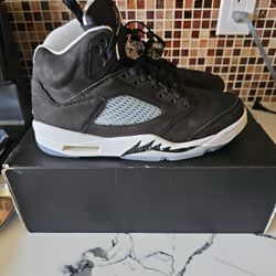 Jordan 5 Retro Oreos