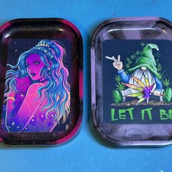 Rolling Trays And Ashtrays