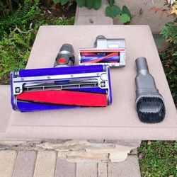 3 Dyson Attachments