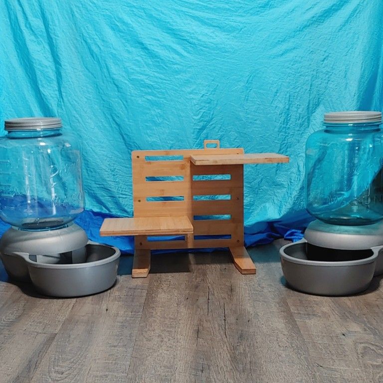 New Petmate® 4-Gallon Mason Jar
Set