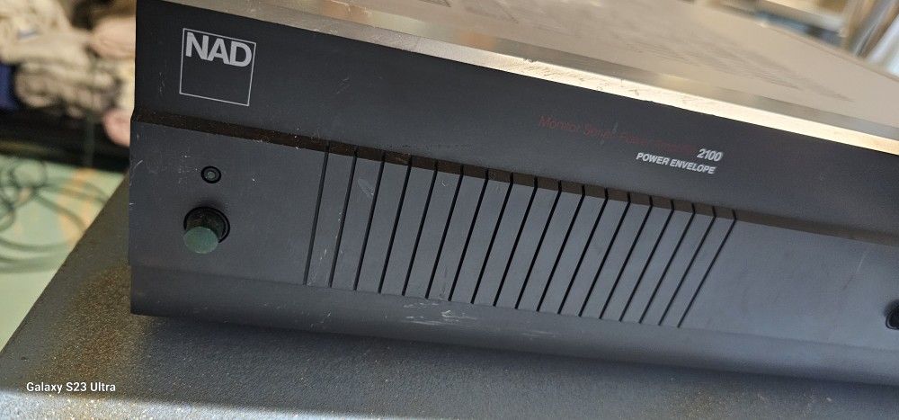 Vintage NAD 2100 Amplifier Monitor Series Power Envelope Power Tested Used Good