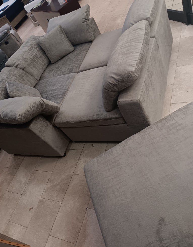 *Living Room Special*---Lima Adjustable Gray Fabric Sectional Sofa W/Ottoman---Delivery And Easy Financing Available🙌
