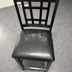 2 Chairs 
