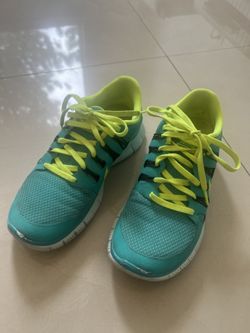 Nike Women’s Running Shoes (US 8)