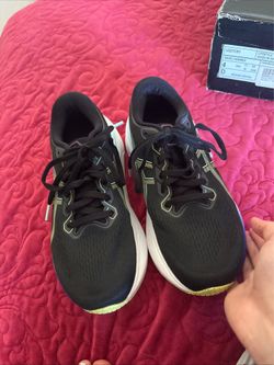 Asics Women Gel Kayano 30 Running Athletic Sneakers Black and Glow Yellow Size-7