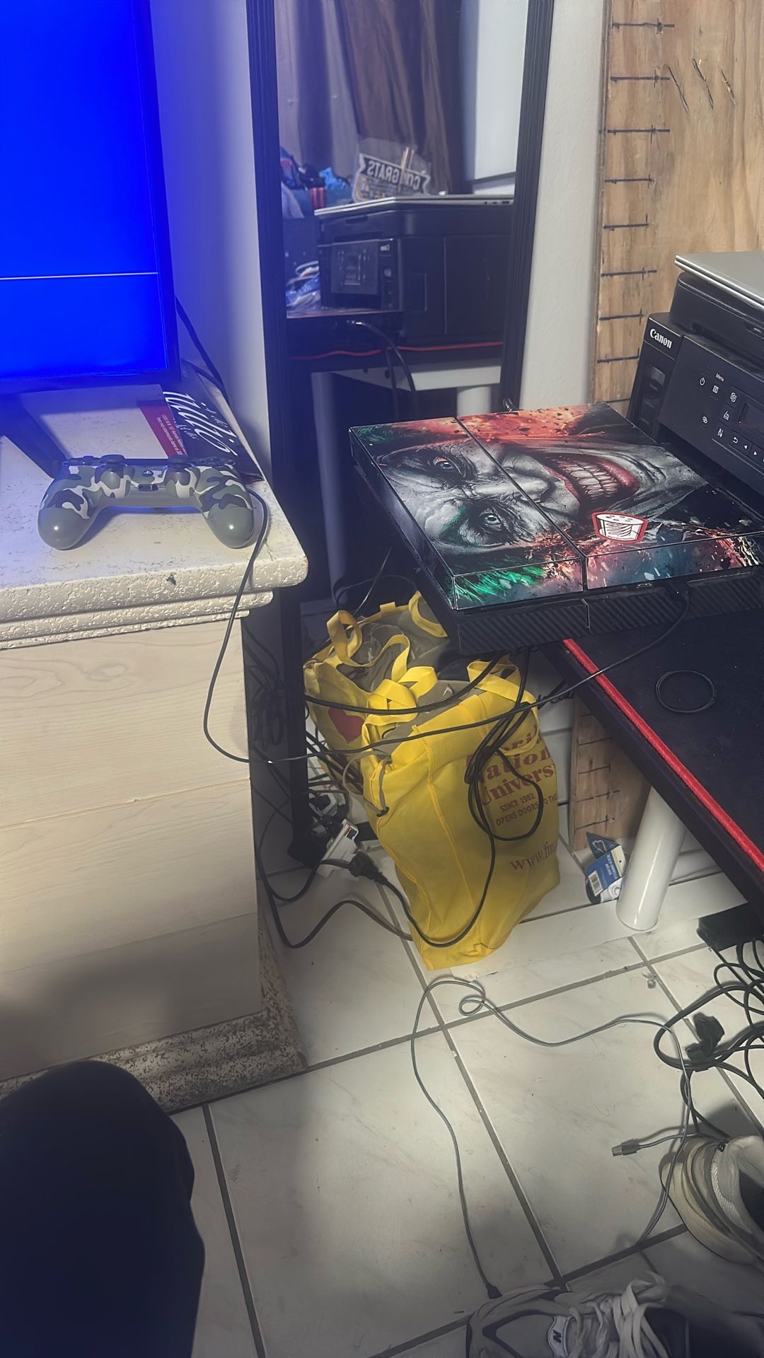 PS4