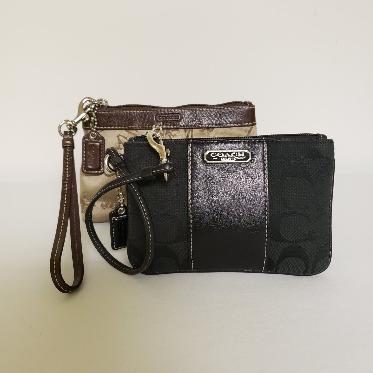 Coach Vtg Wristlet (2)