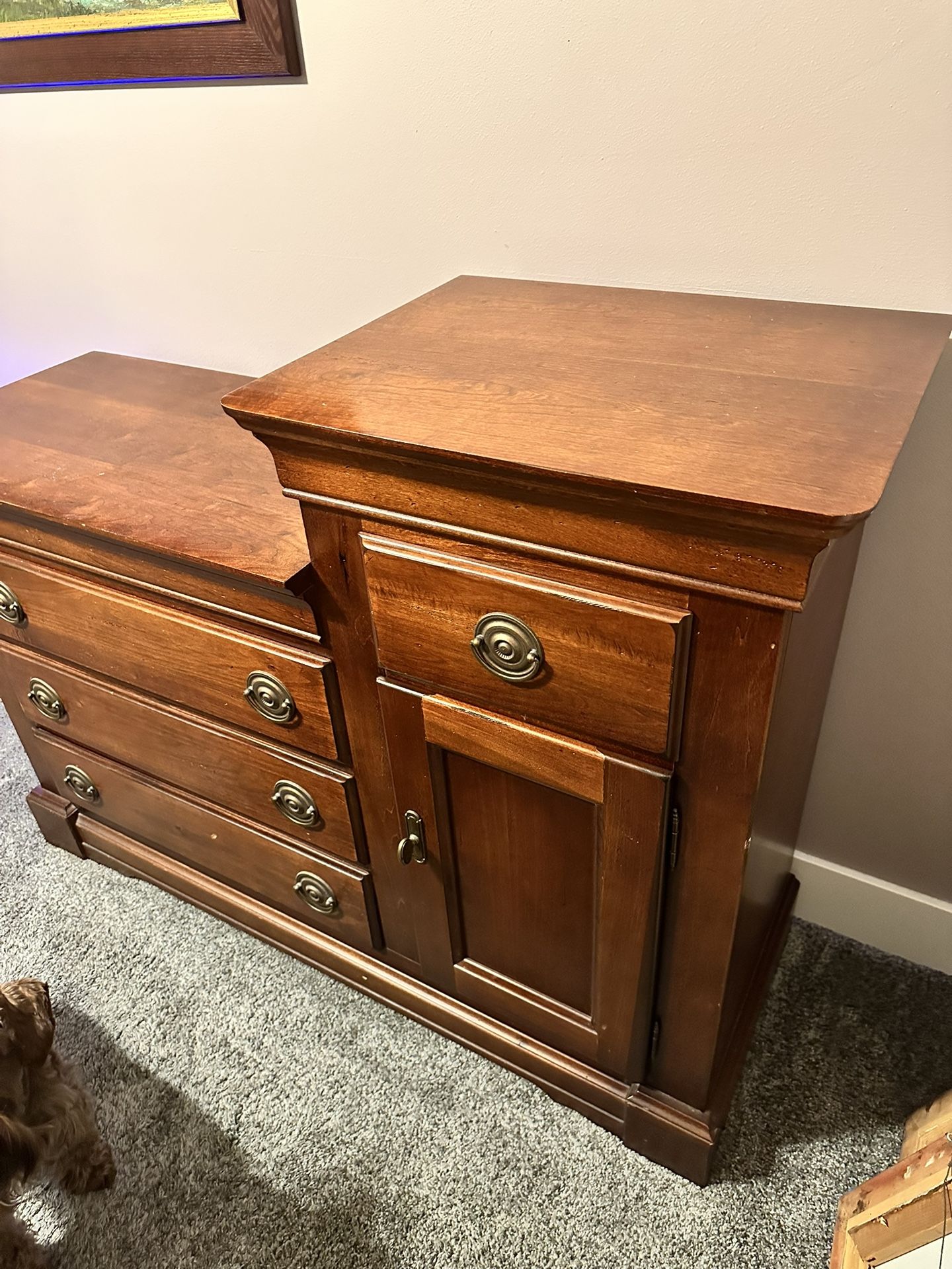 Bassett Baby Dresser And Changing Table