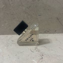 Prada perfume