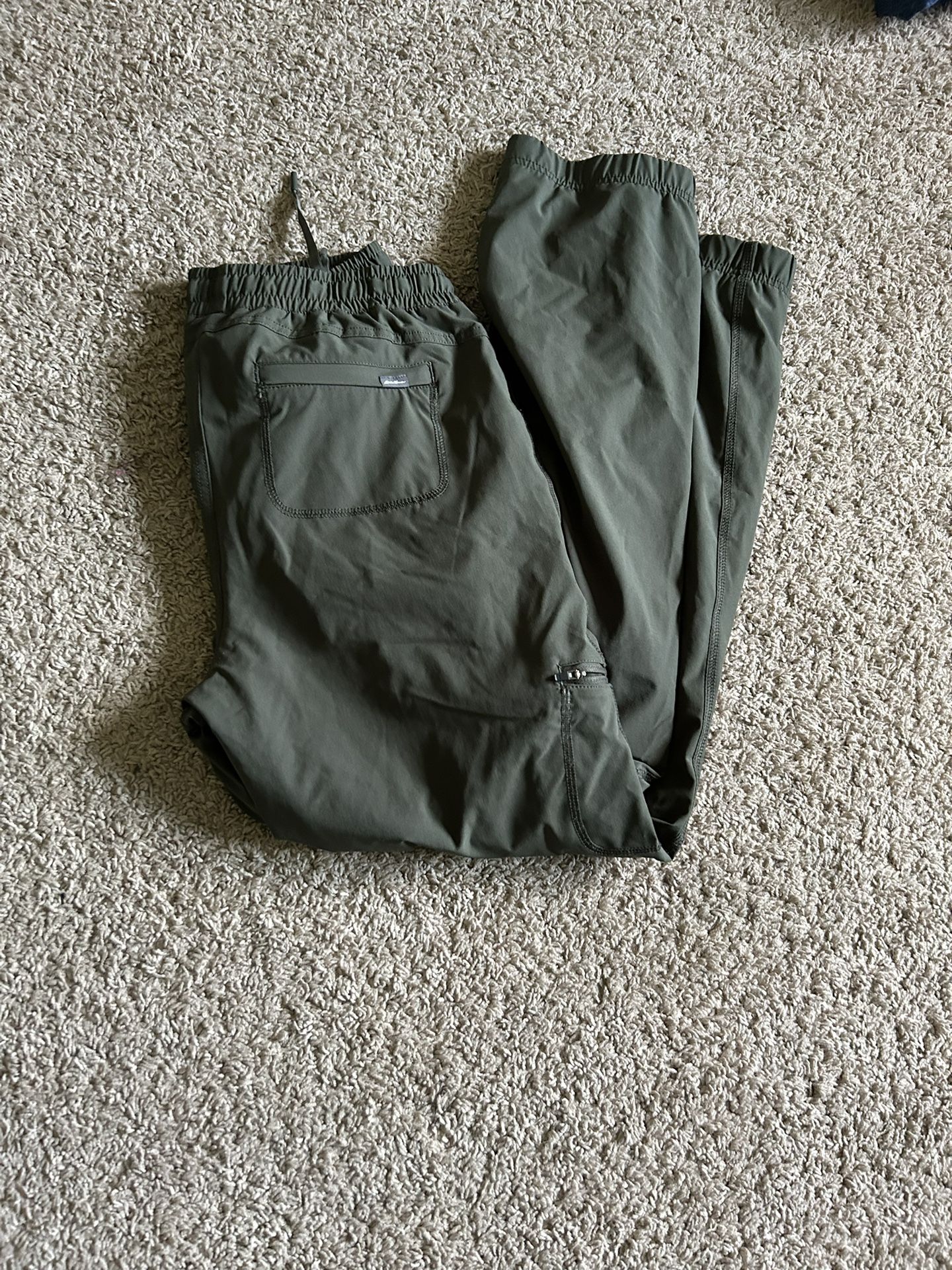 Eddie Bauer Women’s Fleeced Lined Pants, Size 8, Green