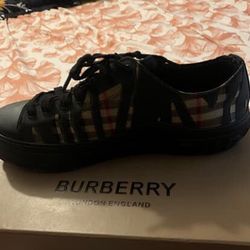 Burberry Shoes