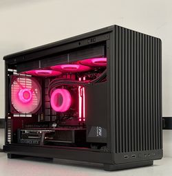 🎮 FOX 79 🎮 RTX 5080 CRAD MICRO CASE PC | CUSTOM GAMING PC | AMD 7-9800X3D | 32GB DDR5 RAM | RTX 5080 | 2 TB SSD | WIN 11