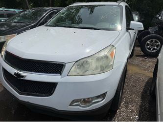 For Parts 2009 Chevrolet Traverse Parting Out