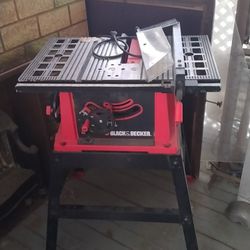 Black And Decker Table Saw for Sale in Wichita KS OfferUp