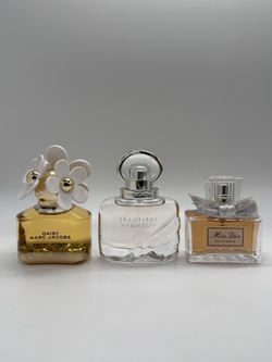 Women’s Fragrances Bundle New (See Description)