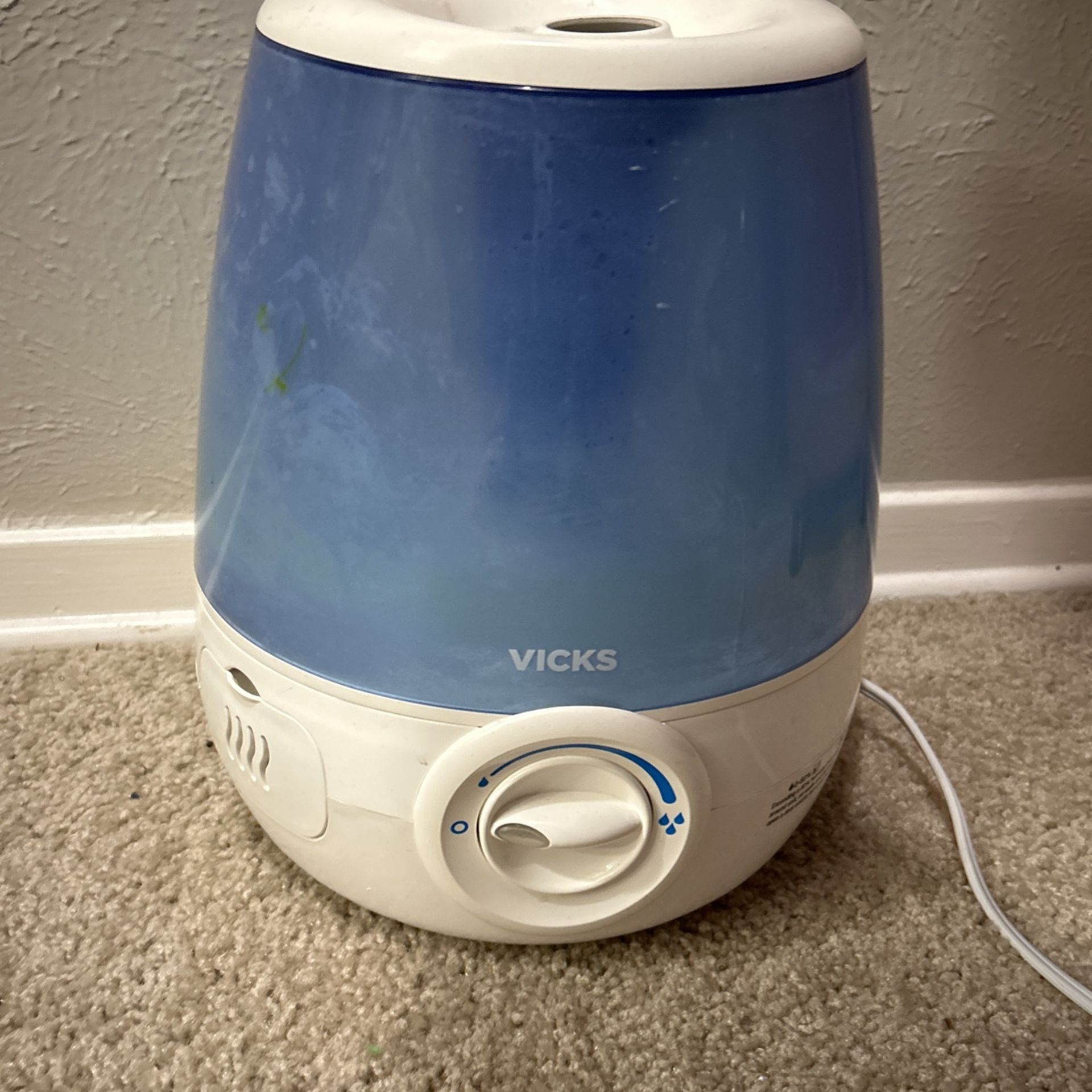 Vicks Humidifier 