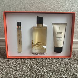 YSL Libre Eau De Parfum Gift Set