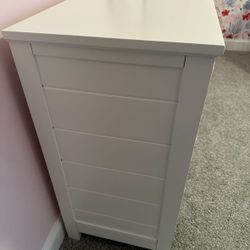 Storkcraft White Moss 6 Drawer Double Dresser