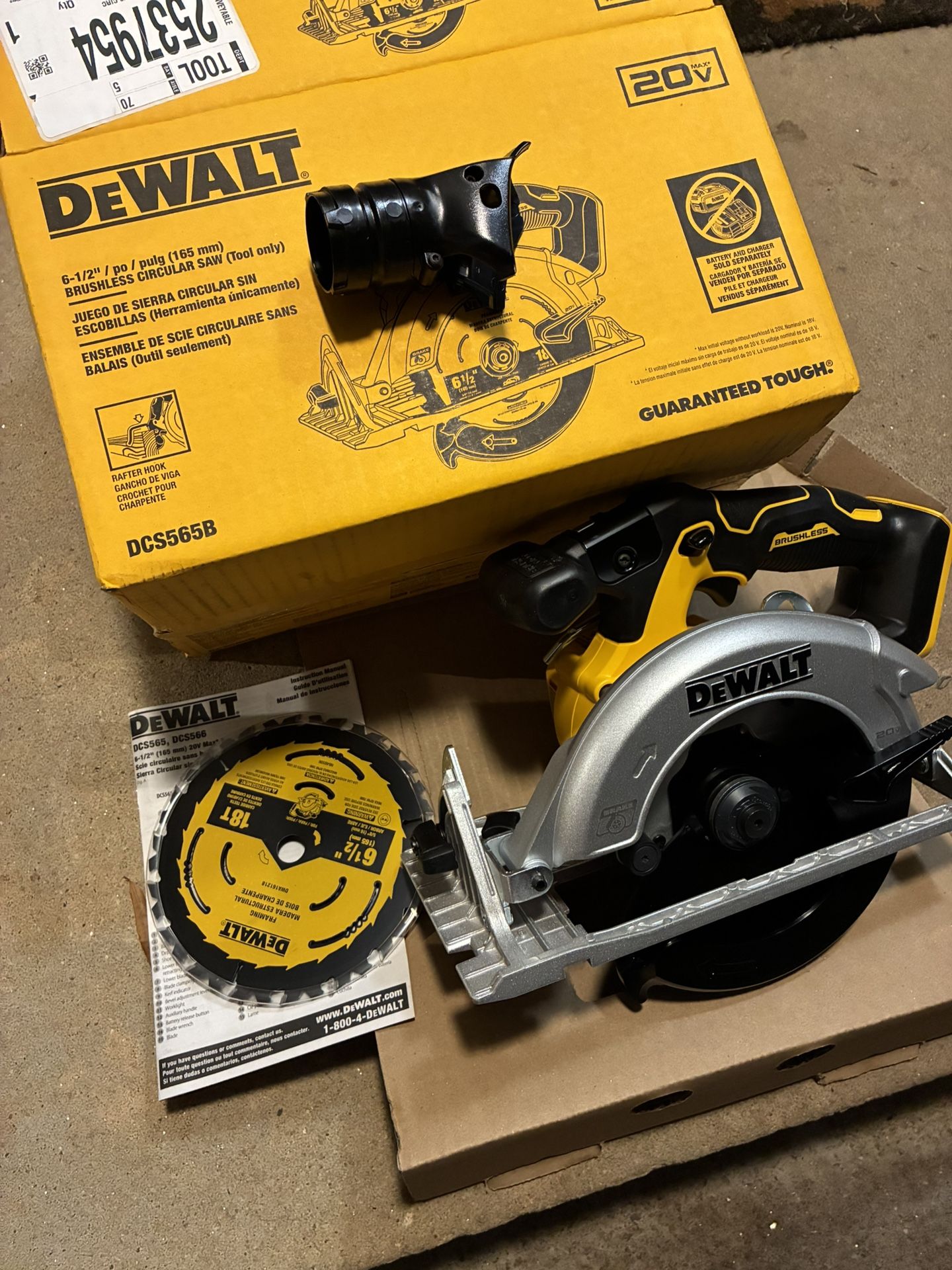 New DeWalt Circular Saw