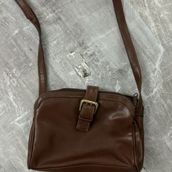 Vintage Brown Leather Shoulder Bag / cross Body 