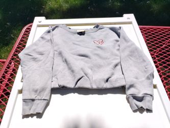 Universal Thread Cropped Sweatshirt – Women’s M