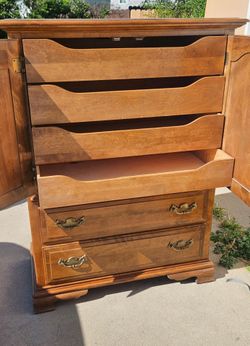 Furniture Cabinet Solid Walnut Early American 6 Drawers