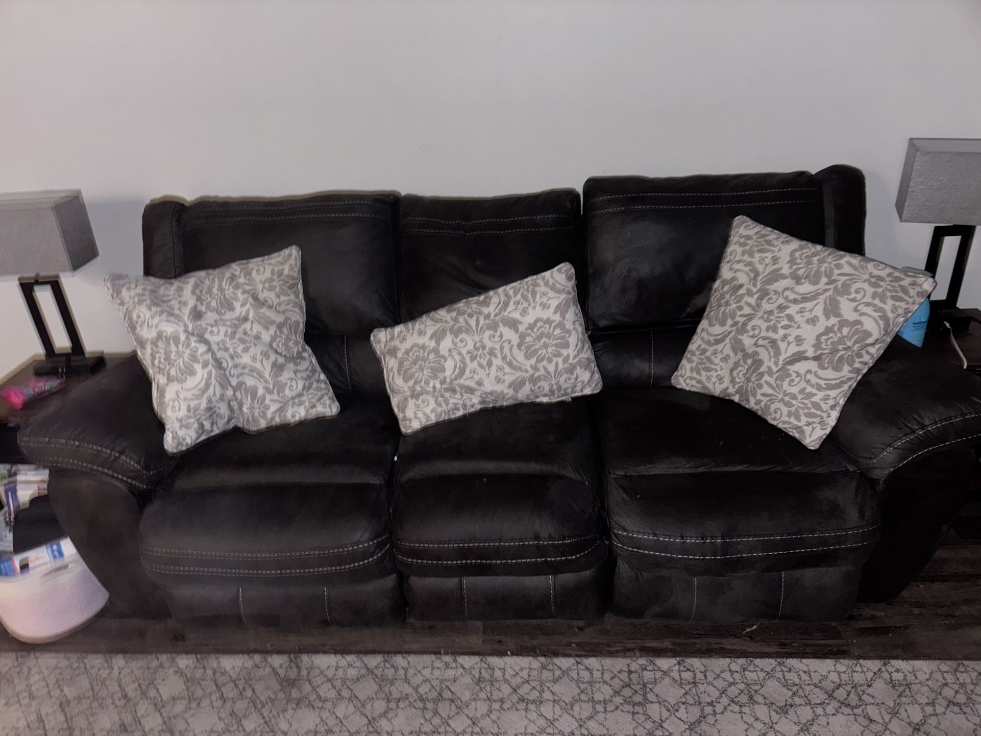 Dark grey Reclining Couch NEED PICKED UP SUNDAY