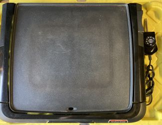 Presto Tilt And Drain Griddle