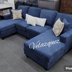 ✅️✅️3-PC Sectional with Dual Chaise & USB Ports✅️