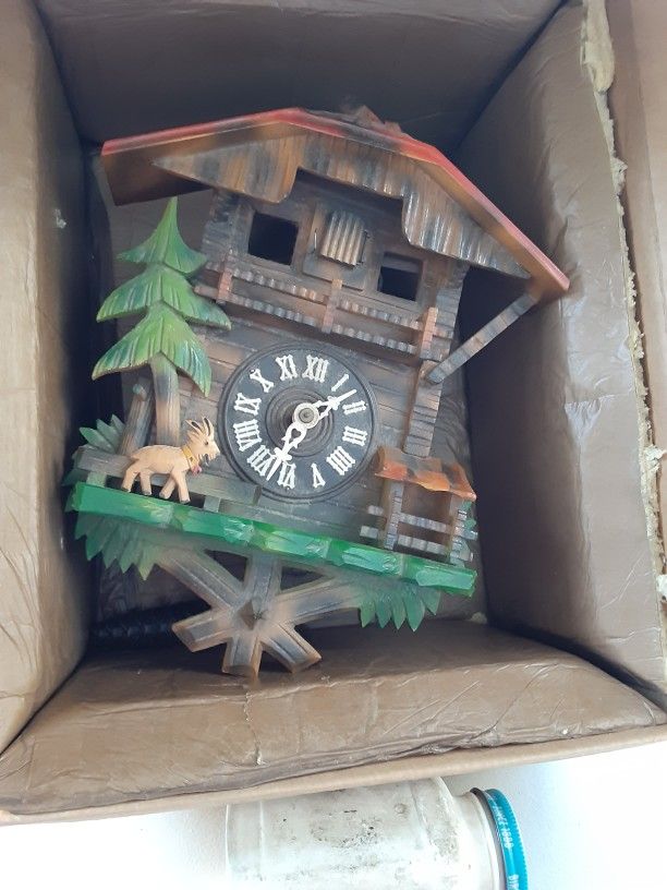Very Old Cuckclock