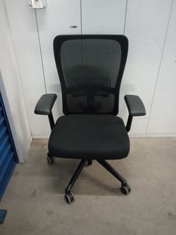 Haworth zody $ 160 each