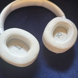 JBL TUNE 760NC 