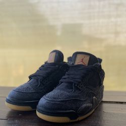 Jordan 4 Levi