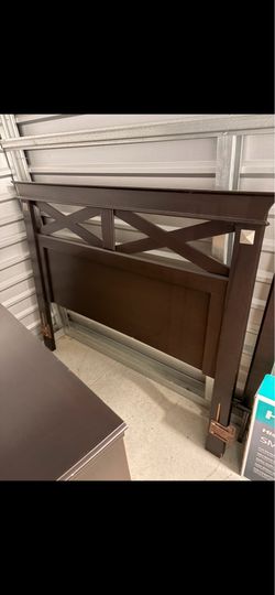 Ashley Queen Bed set