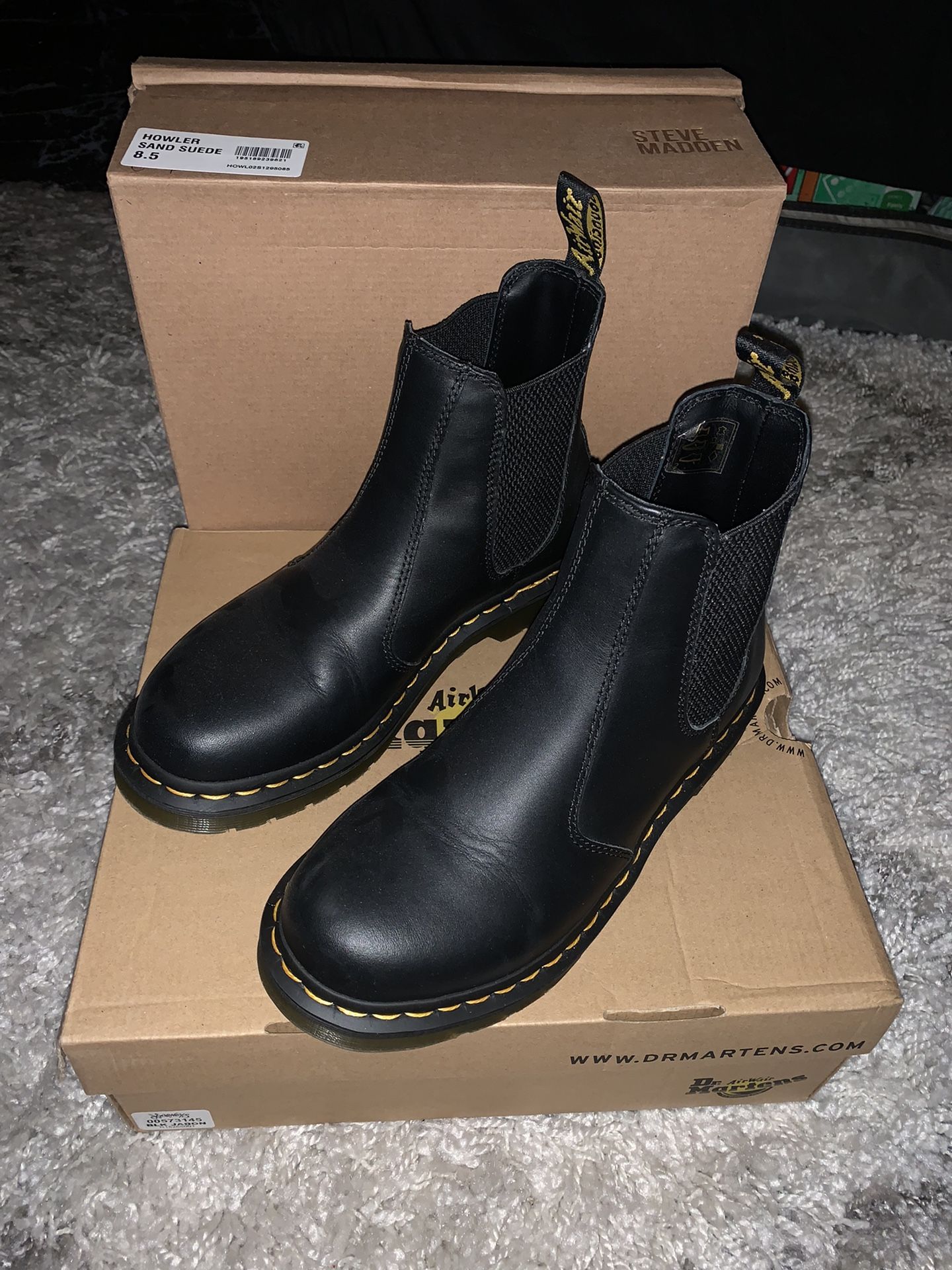 Dr. Marten’s 2976 Chelsea Boots