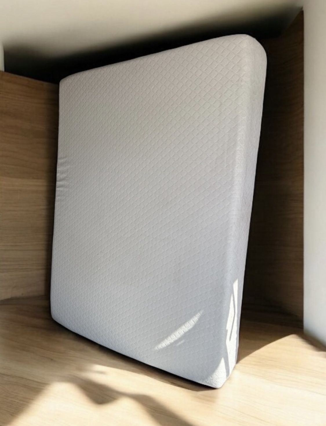 3 pc: White 12” memory form gel queen mattress $125, 9” box spring $50, metal bed frame $45