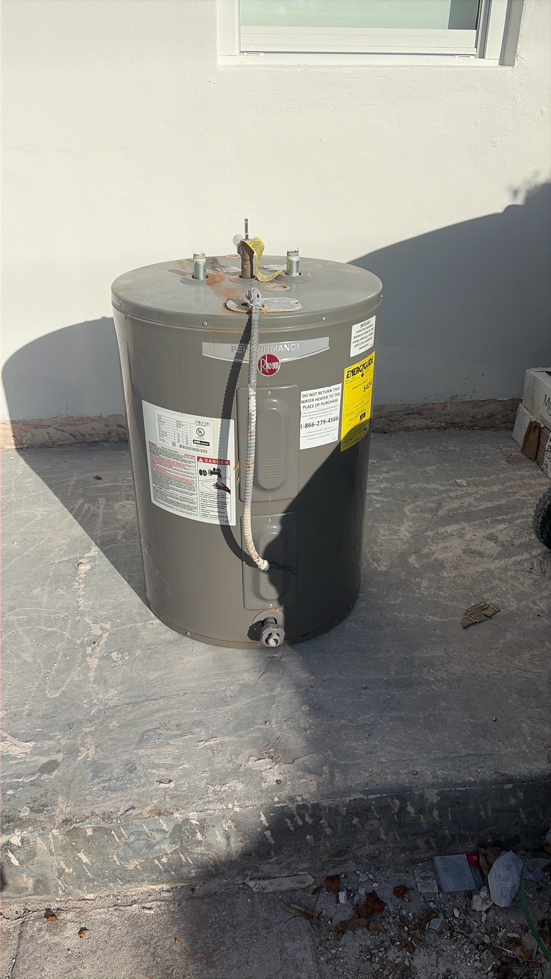 Water heater 38 Gallons