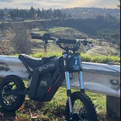 tuttio soliel 01 ( hella moded)