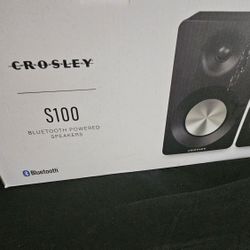 Speaker Brent Crosley  Bluetooth Bery Good  New 