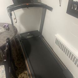 Treadmill 