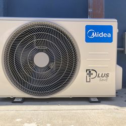 Midea 1 Ton Mini Split Installed!
