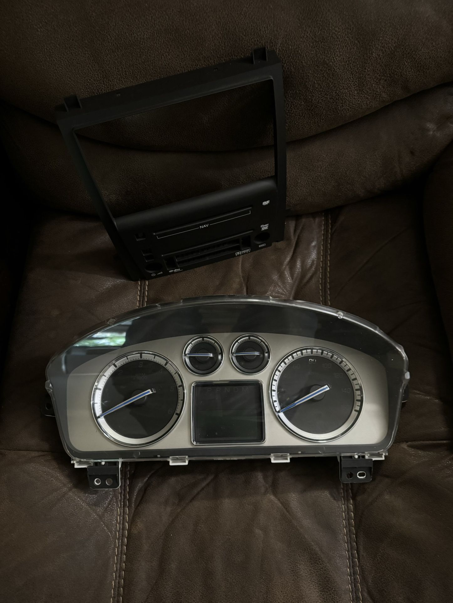 2007-2014 Escalade Gauge Cluster 