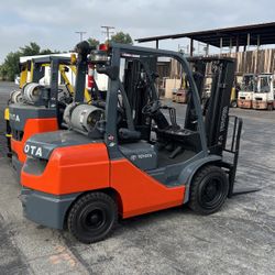 Forklifts For Sale 