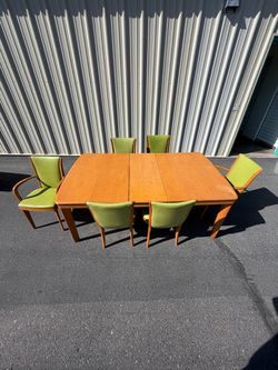Vintage 1950s MCM Dining Set – Expandable Table + 6 Chairs