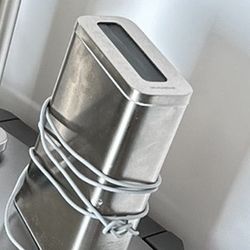 High End SIMPLEHUMAN CleanStation – Silver